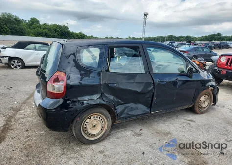 2008 Honda Fit z USA, uszkodzony, nr VIN JHMGD38448S071860